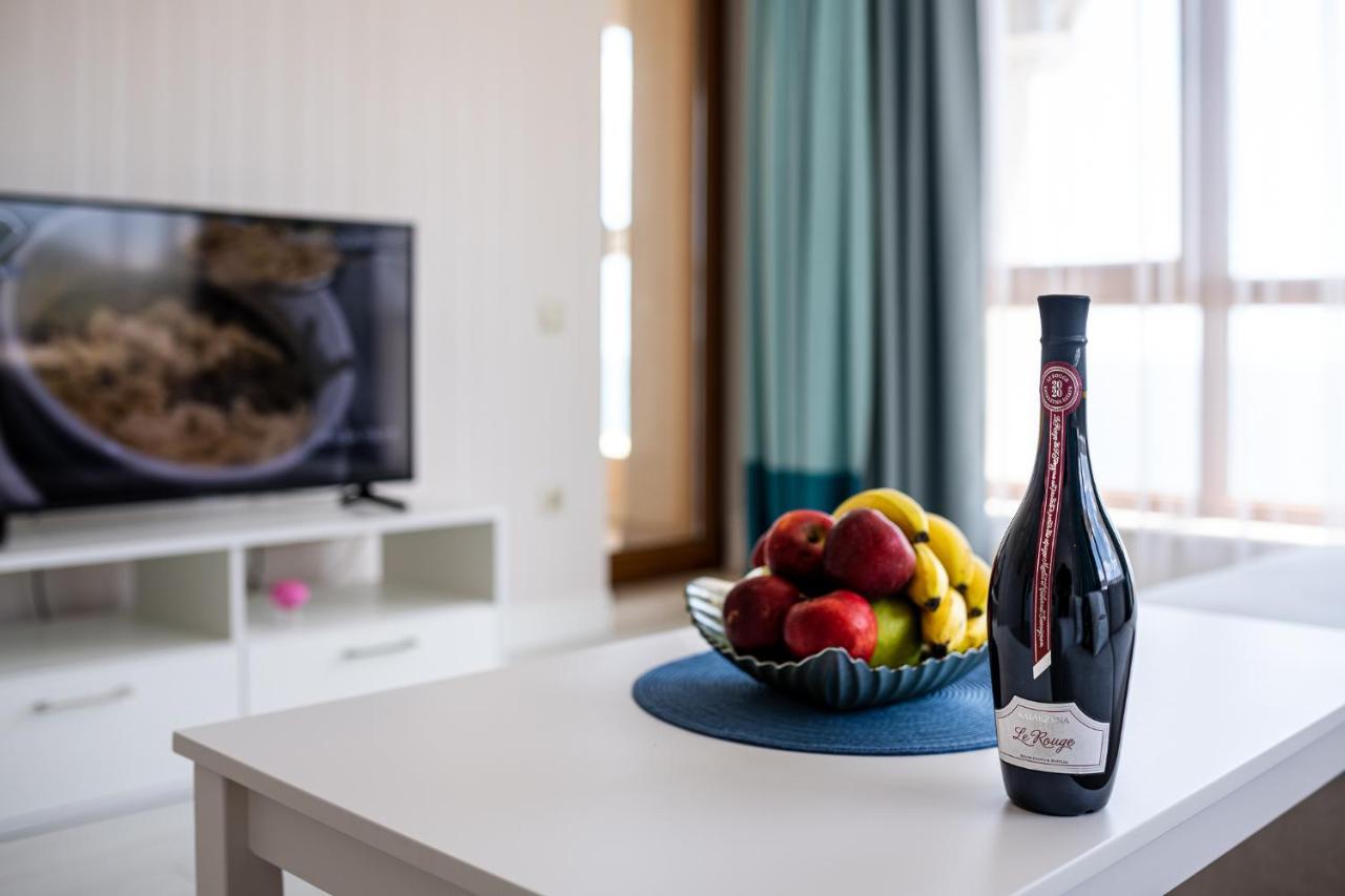 La Mer Luxury Apartments ゴールデンサンド エクステリア 写真