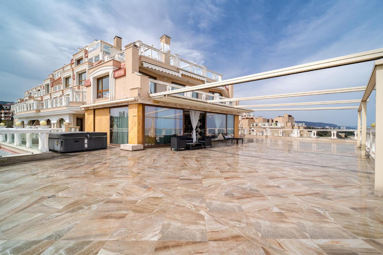 La Mer Luxury Apartments ゴールデンサンド エクステリア 写真