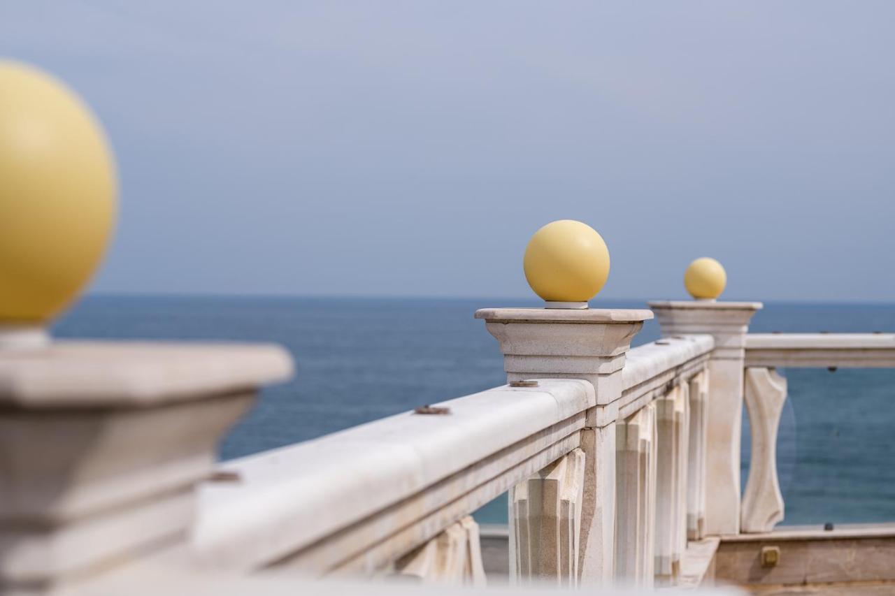 La Mer Luxury Apartments ゴールデンサンド エクステリア 写真