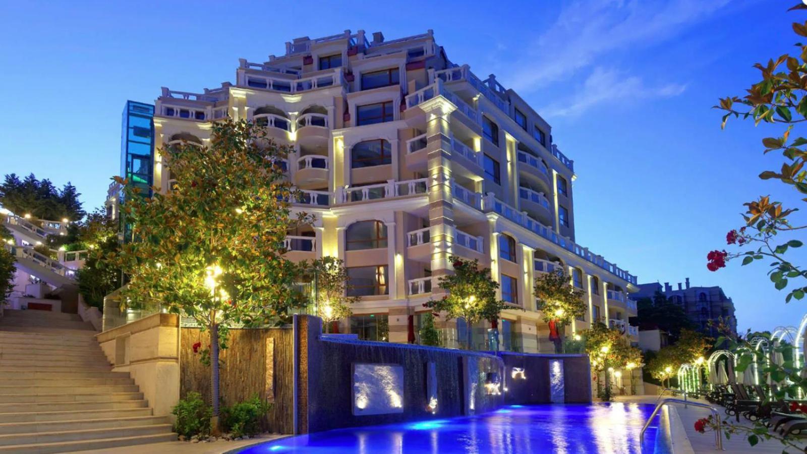 La Mer Luxury Apartments ゴールデンサンド エクステリア 写真